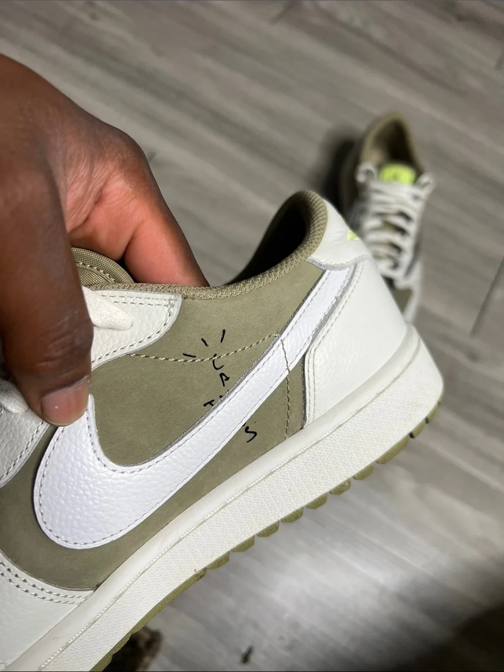 Air Jordan 1 Retro Low Golf Travis Neutral Olive (12)